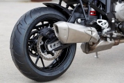 2 2015 BMW S 1000 XR28