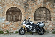 2 2015 BMW S 1000 XR31