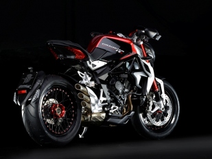 MV Agusta Brutale 800 Dragster RR 2015: info a foto