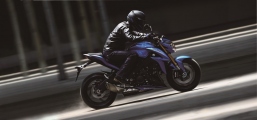 2 2015 Suzuki GSX S 1000 ABS23