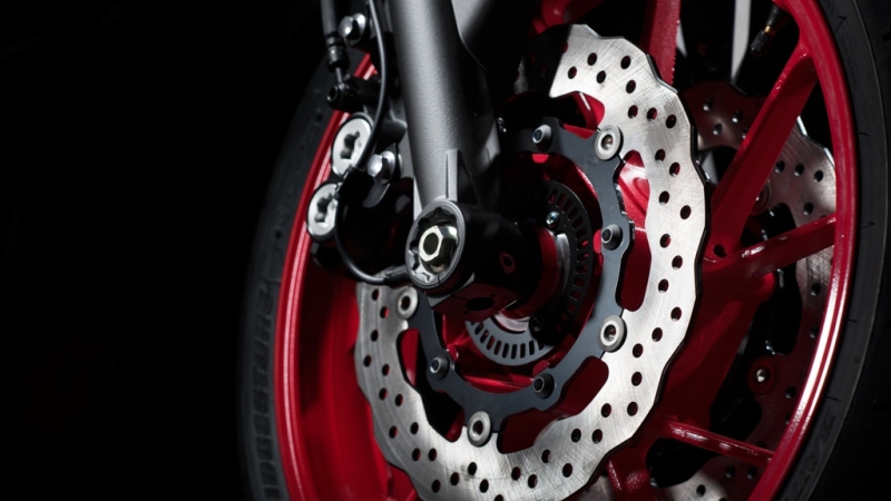 Yamaha MT-07 Moto Cage: s duší kaskadéra - 14 - 1 2015 Yamaha MT 07 Moto Cage13