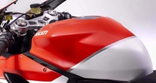 1 2017 Ducati 1299 Superleggera20