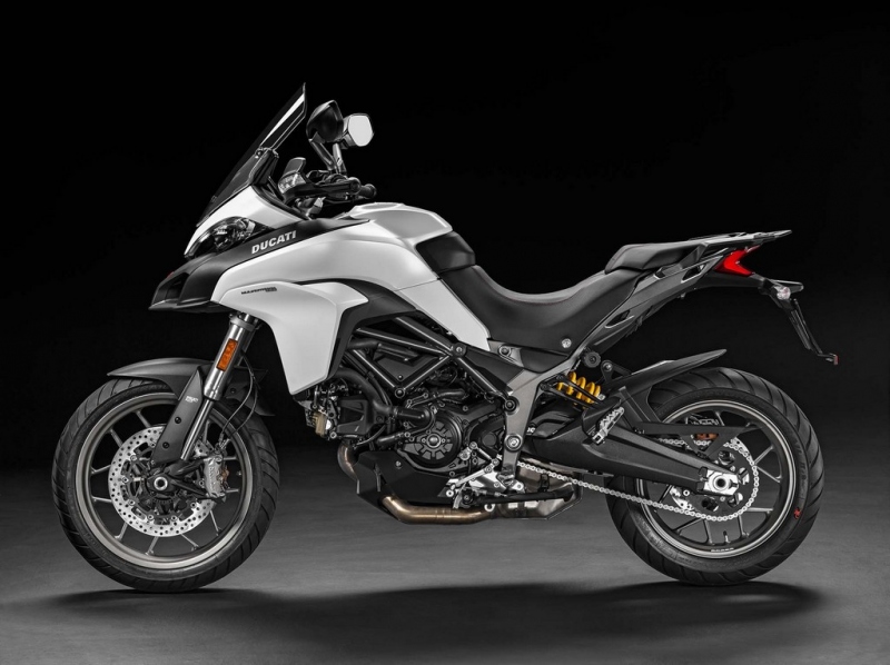Ducati Multistrada 950 2017: holka pro všechny - 20 - 1 2017 Ducati 950 Multistrada25