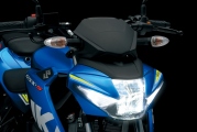 1 2017 GSX S 125 Suzuki3