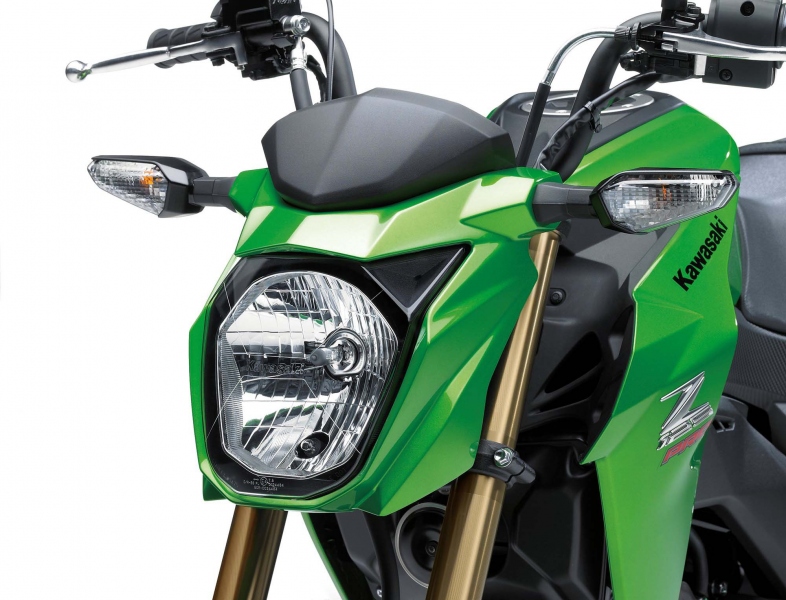 Kawasaki Z125 Pro 2016: klame svým tělem - 20 - 1 2017 Kawasaki Z125 Pro06