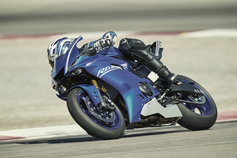 Yamaha YZF-R6 2017: malá kopie supersportu R1 - 2 - 2 2017 YZF R6 Yamaha19