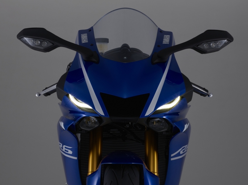Yamaha YZF-R6 2017: malá kopie supersportu R1 - 6 - 1 2017 YZF R6 Yamaha07
