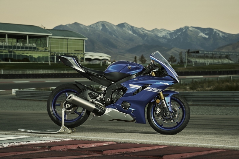 Yamaha YZF-R6 2017: malá kopie supersportu R1 - 3 - 2 2017 YZF R6 Yamaha18