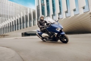 1 2017 Yamaha TMAX29