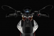 1 2018 Dorsoduro 900 Aprilia11