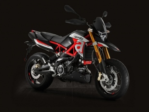 Aprilia Dorsoduro 900 2018: cestovní supermoto
