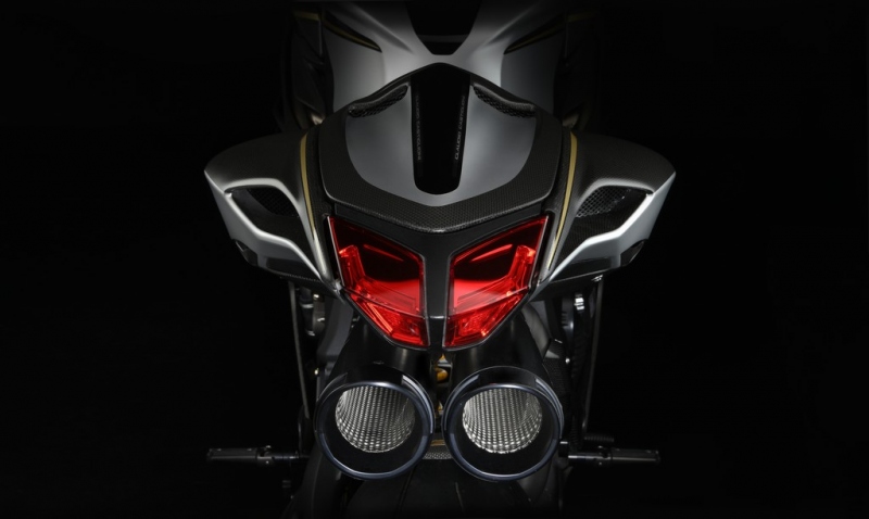 MV Agusta F4 Claudio: pocta Castiglionimu - 13 - 1 2018 MV Agusta F4 Claudio (37)
