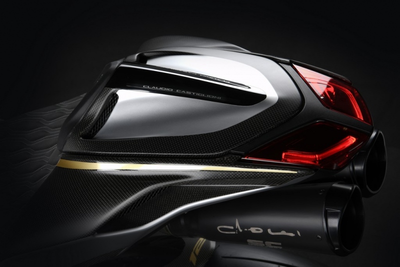 MV Agusta F4 Claudio: pocta Castiglionimu - 25 - 1 2018 MV Agusta F4 Claudio (20)