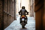 1 2018 Monster 821 Ducati (4)