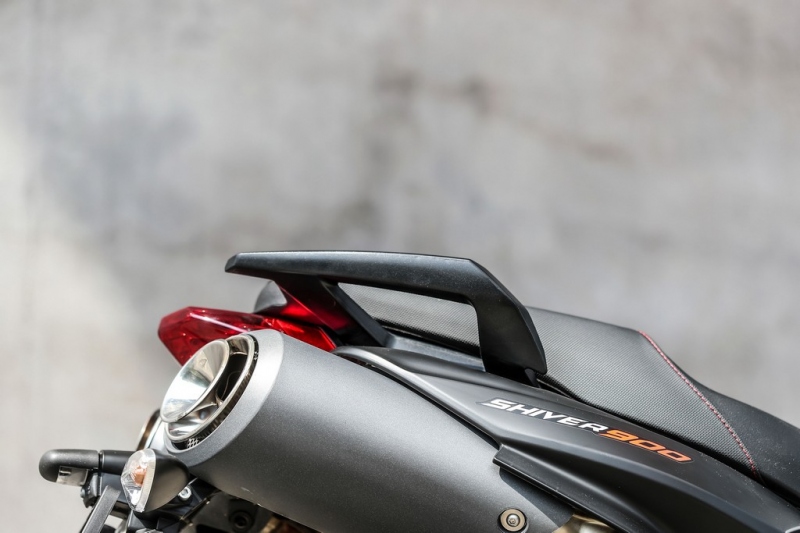 Aprilia Shiver 900 2018: s pokročilou kontrolou trakce - 28 - 1 2018 Shiver 900 Aprilia31