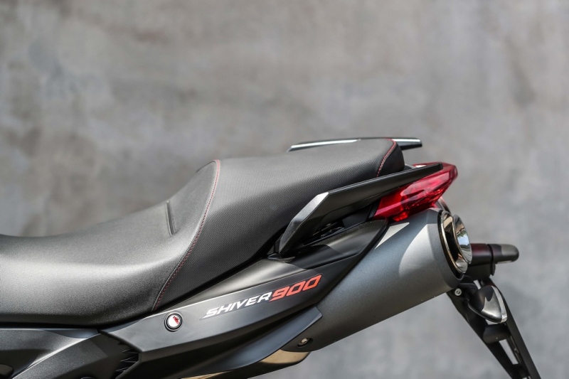 Aprilia Shiver 900 2018: s pokročilou kontrolou trakce - 34 - 1 2018 Shiver 900 Aprilia37