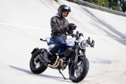 1 2019 Ducati Scrambler Cafe Racer (8)