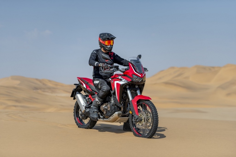 Honda CRF1100L Africa Twin a Adventure Sports 2020: se silnějším motorem - 3 - 2 2020 Honda Africa Twin Adventure Sports (2)