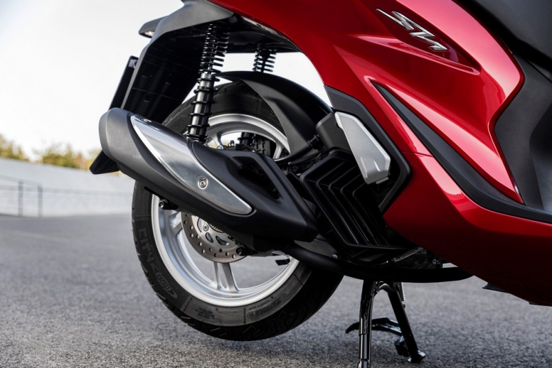 Honda SH125i 2020: s výkonnějším motorem - 5 - 1 2020 Honda SH125i (9)