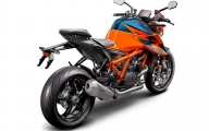 1 2020 KTM 1290 Super Duke R (13)