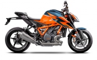 1 2020 KTM 1290 Super Duke R (15)