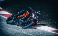 1 2020 KTM 1290 Super Duke R (2)