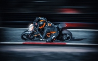 1 2020 KTM 1290 Super Duke R (3)