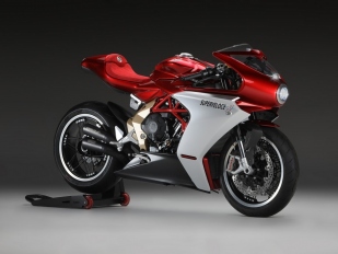 MV Agusta Superveloce 800 a Serie Oro: retro s moderní výbavou