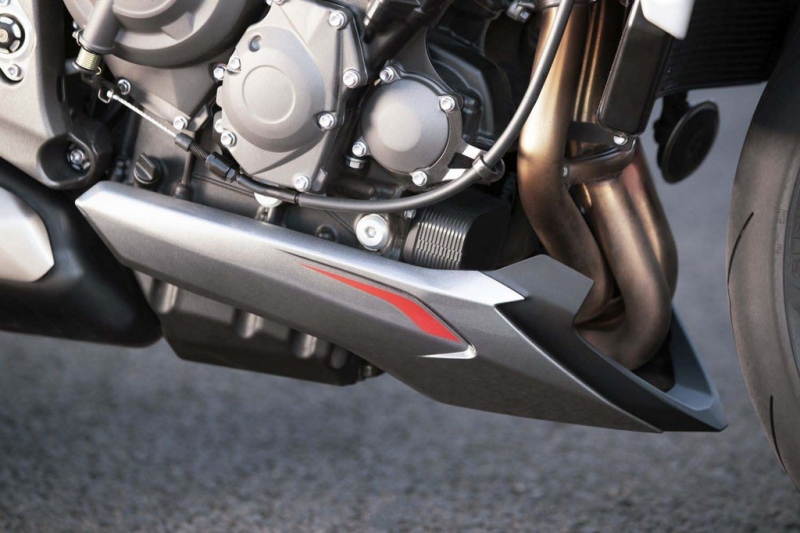 Triumph Street Triple 765 RS 2020: ostřejší a živelnější  - 19 - 1 2020 Triumph Street Triple 765 RS (3)