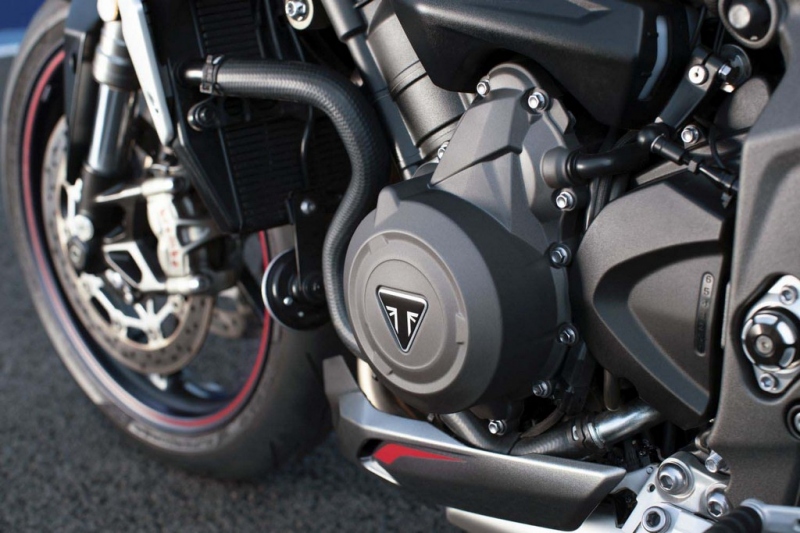 Triumph Street Triple 765 RS 2020: ostřejší a živelnější  - 20 - 1 2020 Triumph Street Triple 765 RS (4)