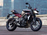 1 2020 Triumph Street Triple R (11)