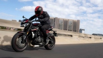 1 2020 Triumph Street Triple R (4)