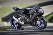 1 2020 Yamaha R1M (24)