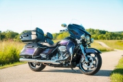 1 2021 Harley Davidson CVO Limited (2)