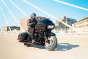 1 2021 Harley Davidson CVO Road Glide  (2)