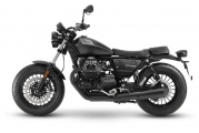 1 2021 Moto Guzzi V9 Bobber (4)