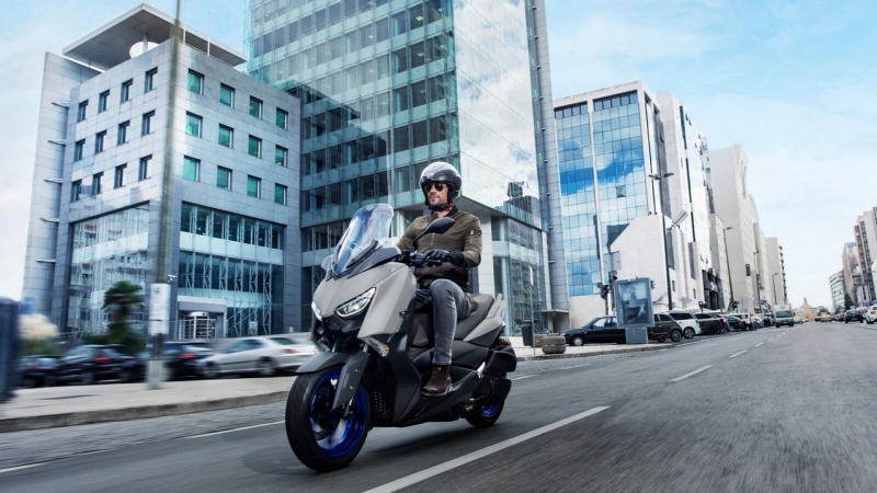 Yamaha Xmax 125 a Xmax 300: maximální výkon - 2 - 1 2021 Yamaha Xmax 300 (4)