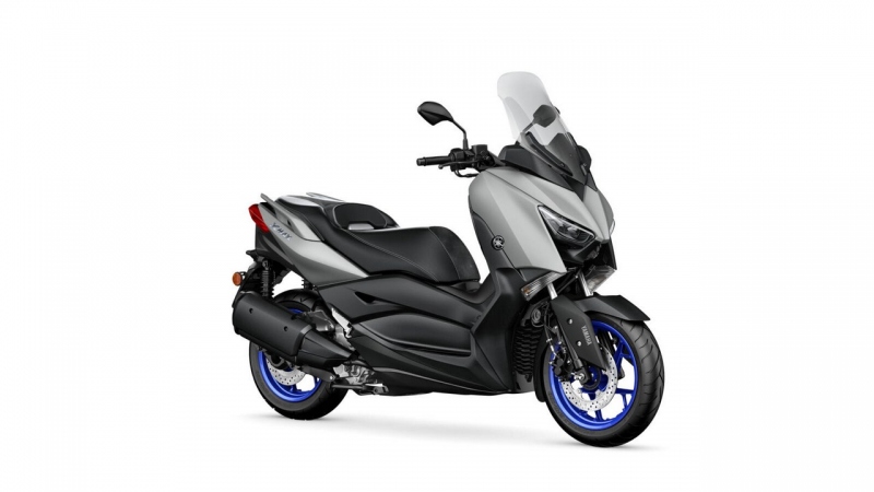 Yamaha Xmax 125 a Xmax 300: maximální výkon - 6 - 1 2021 Yamaha Xmax 300 (8)