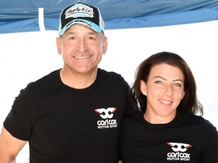Hlavní obrázek k článku: Tim Reeves/Melanie Farnier: Tourist Trophy pro ně skončila dříve, než začala