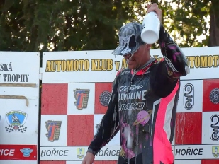 Hlavní obrázek k článku: O titulu v ESR se dnes v Hořicích nerozhodlo