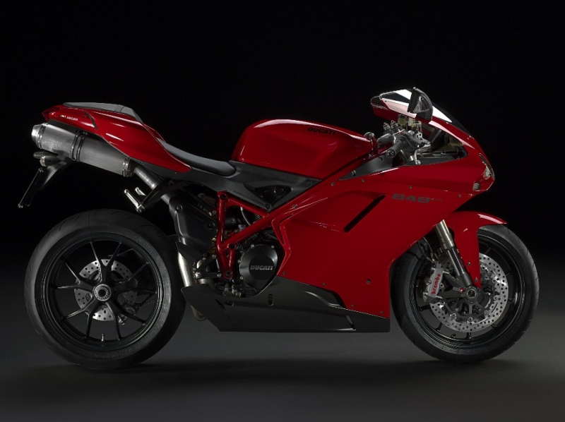 Ducati 848 EVO: ještě ostřejší - 1 - 848evo5