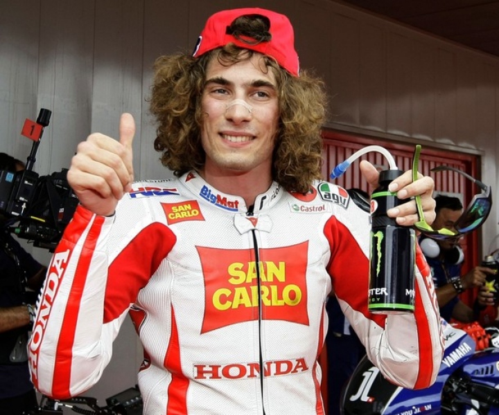 Marco Simoncelli: smrt si nevybírá - 3 - simoncelli