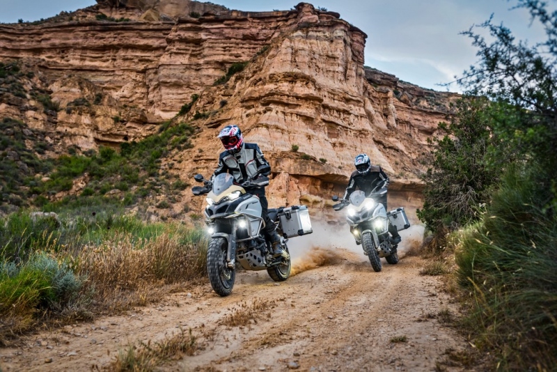 Ducati Multistrada 1200 Enduro Pro: pro ty, komu je enduro málo off-road - 15 - 1 8-Multistrada 1200 Enduro PRO 15