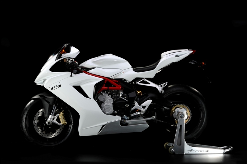 MV Agusta F3 675: sexy šestka - 3 - AgustaF308