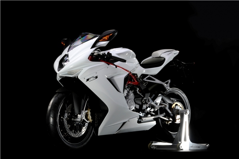 MV Agusta F3 675: sexy šestka - 4 - AgustaF309