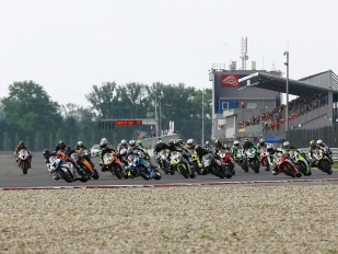 Na Slovakia Ringu sa rozhodne o motocyklových šampiónoch Alpe Adrie