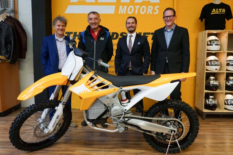 Redshift MX: elektrická kroska - 1 - 1 Alta Motors Redshift MX3