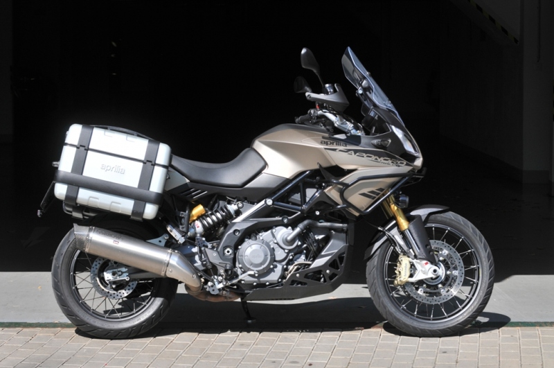 Test Aprilia Caponord 1200 Rally: v plné polní - 1 - 2 Aprilia Caponord 1200 Rally test25