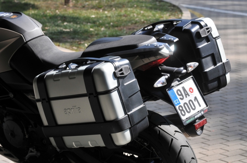 Test Aprilia Caponord 1200 Rally: v plné polní - 4 - 1 Aprilia Caponord 1200 Rally test09