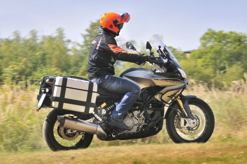 Test Aprilia Caponord 1200 Rally: v plné polní - 17 - 2 Aprilia Caponord 1200 Rally test28